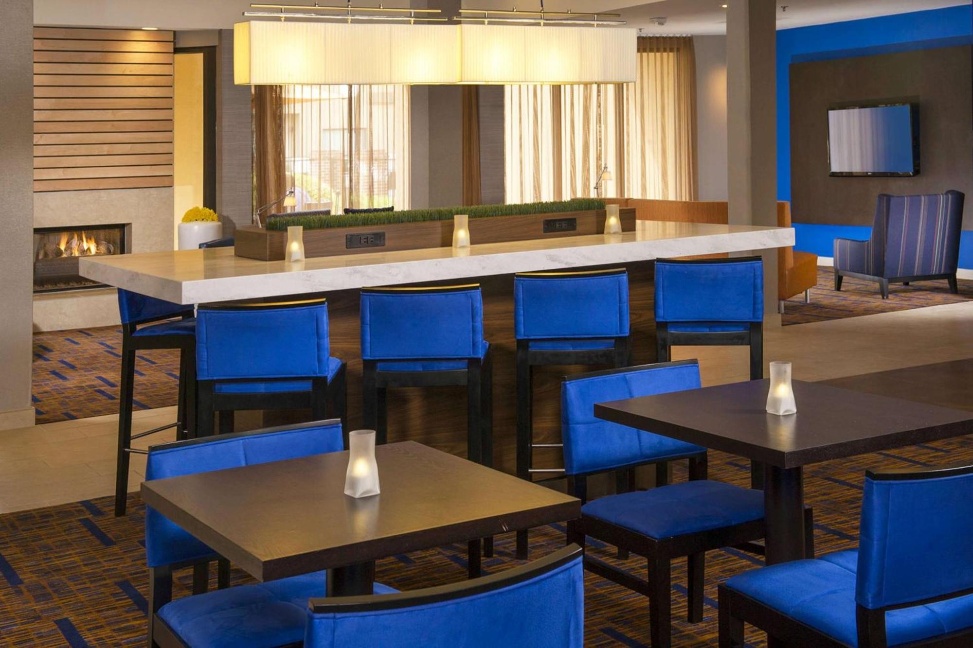 Sonesta Select Charlotte University Research Park Bagian luar foto