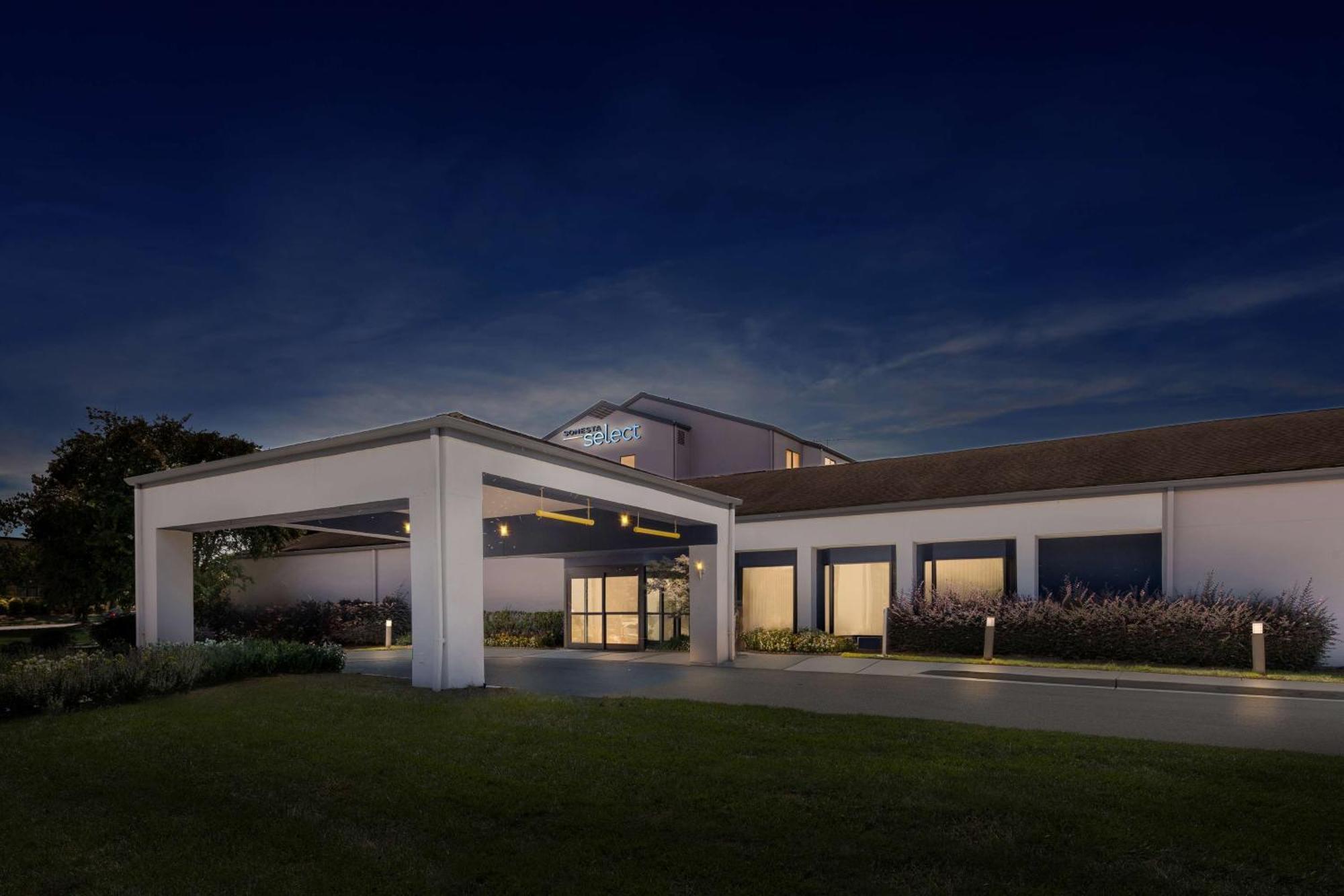 Sonesta Select Charlotte University Research Park Bagian luar foto