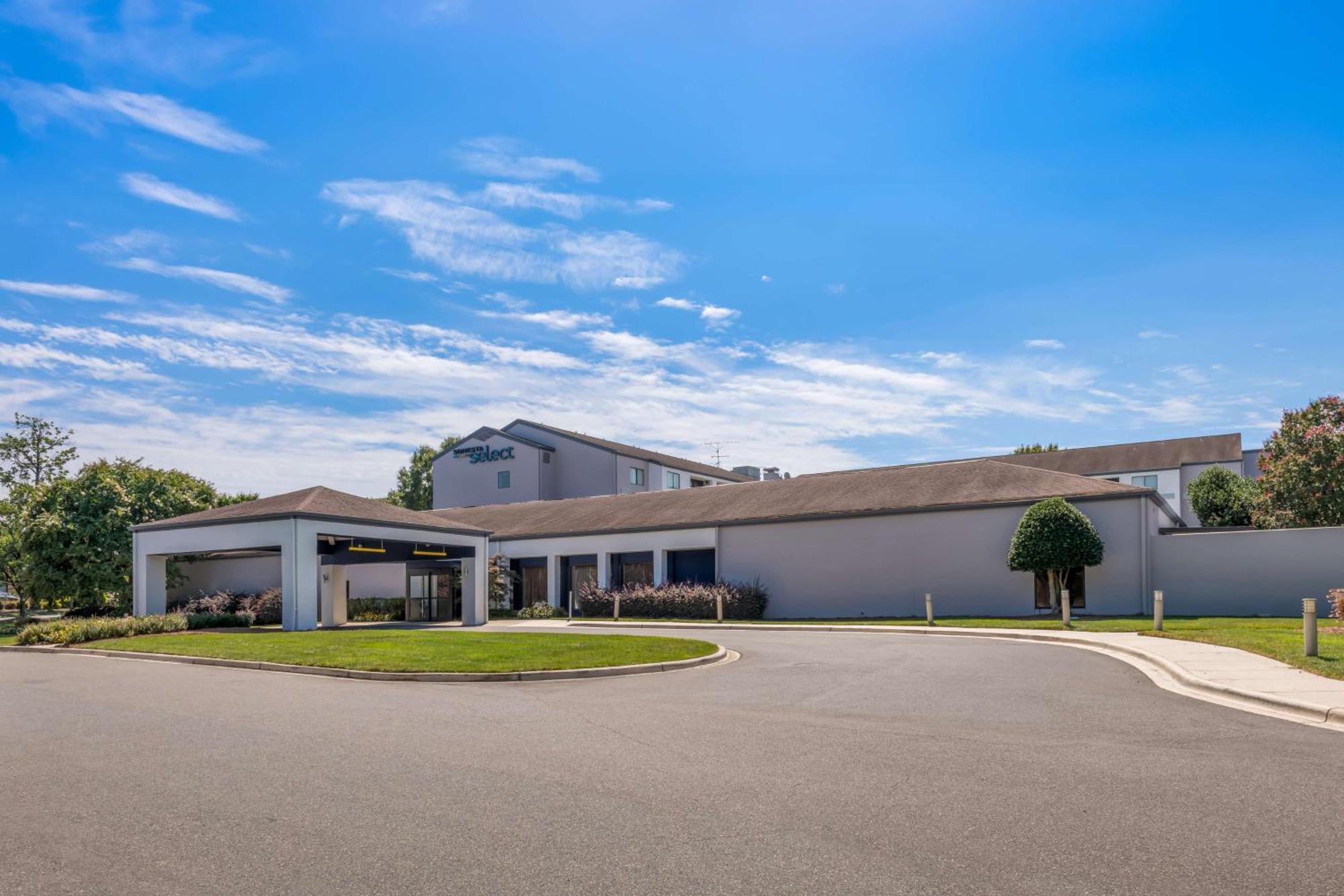 Sonesta Select Charlotte University Research Park Bagian luar foto